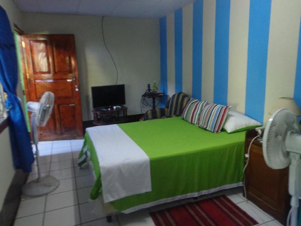 Hostal Leyendas León Buitenkant foto