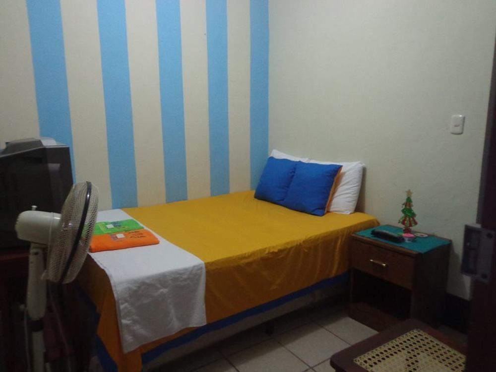 Hostal Leyendas León Buitenkant foto
