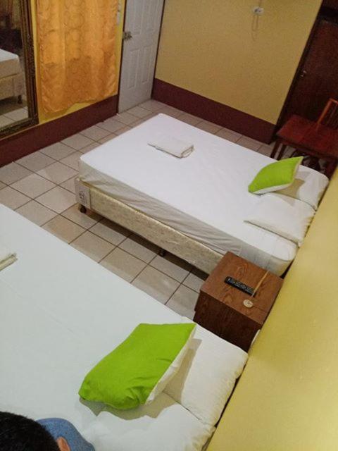 Hostal Leyendas León Buitenkant foto